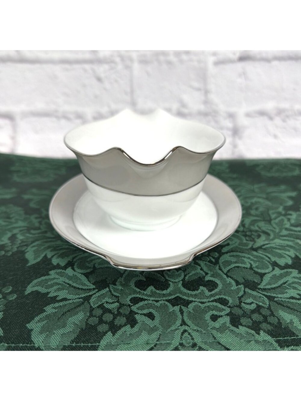 VTG Sango Platina 9in Gravy Sauce Boat Attached Underplate White Platinum Japan - Picture 3 of 14
